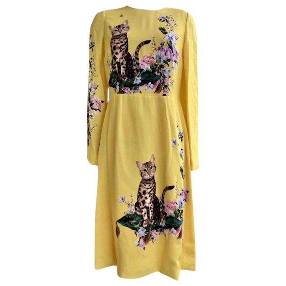 dolce and gabbana yellow dress